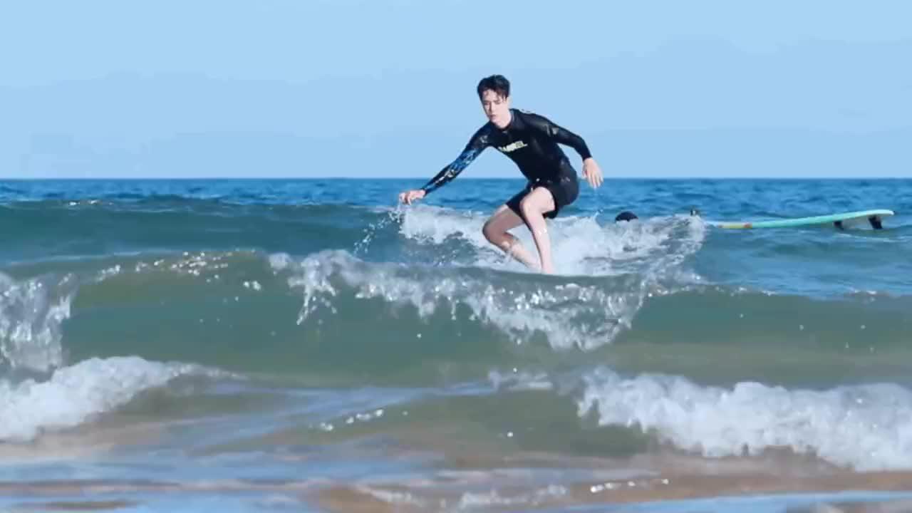 海滩宾馆逃生