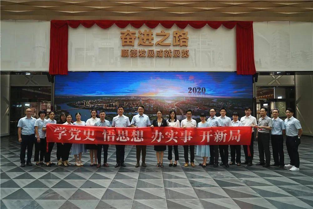 逃离小怪世界